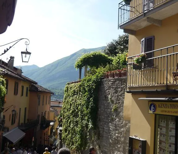 Serbelloni Holiday 37 Appartamento